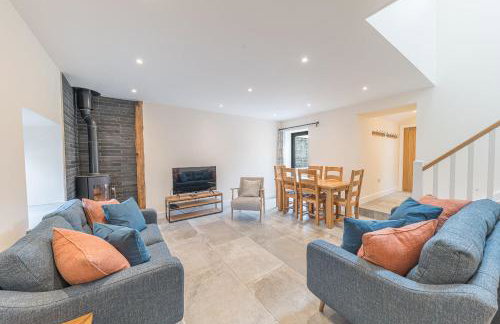 No 2 The Coach House - Photo 9