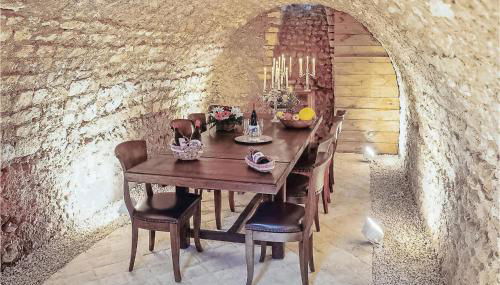 Awesome Home In Ardentes - Foto 4