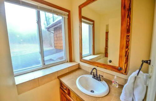 Secluded Cabin Close to the Shenandoah River in Shenandoah, Virginia - Photo 20