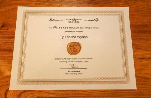 Ty Tabitha Wynne - Foto 8