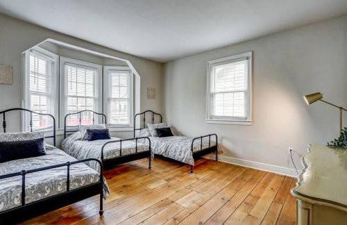 Victorian Manor on Main w 6 beds-10 mins to Lanc - Foto 26