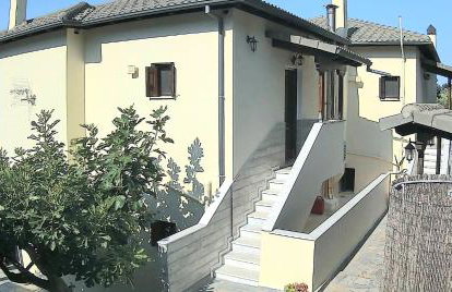 Tsonos Apartments - Photo 5