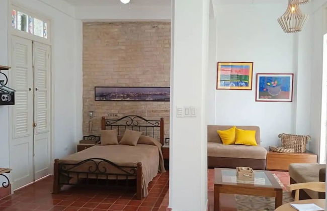 Apartment in Havana with garden - Photo 1