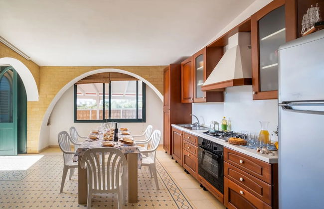 Sirena Apartment in Luxury Villa With Shared Pool - Foto 6