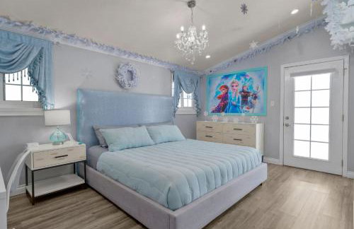 Mickeys House by OC Adventure Homes - Photo 7