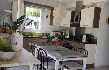 Maison tout confort au calme à 300m de la mer et du GR34 avec jardin - Foto 16