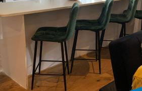 Three Bedroom Apartment by Beautiful Park - Photo 3