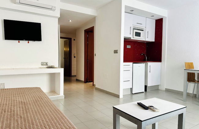 Ibiza JET Apartamentos - Adults Only - Foto 15