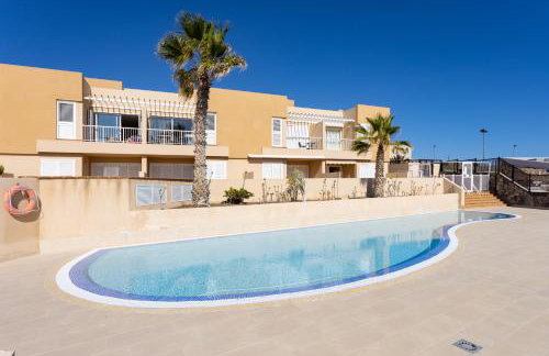 Home2Book Cute Apartment Terrace & Pool El Porís - Foto 31