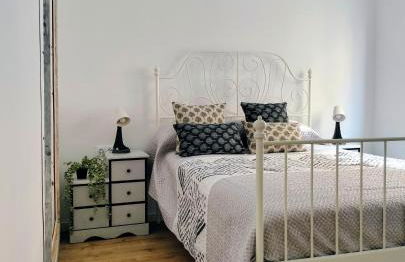 Tarragona City- Beach-Port aventura - Foto 8