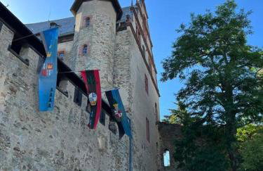 Skyline Appartement mit Pool and Netflix - Foto 21