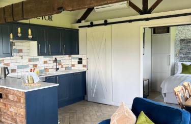 The Old Tractor Shed Luxury Private Hot Tub & View - Foto 48