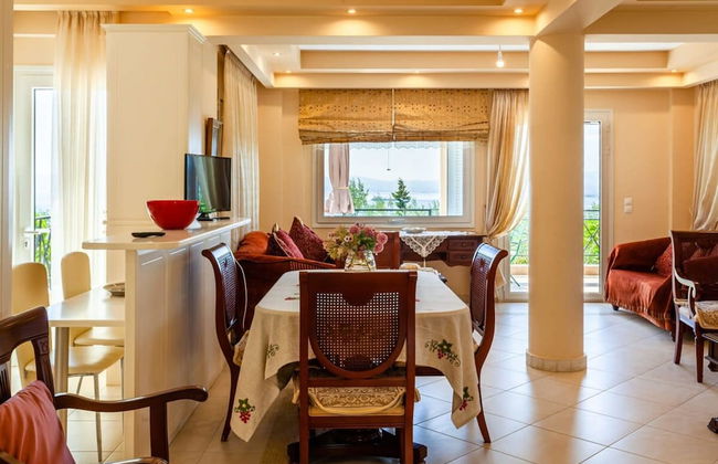 Verga Majestic Sunsets - Elegant Chic Retreat - Photo 12