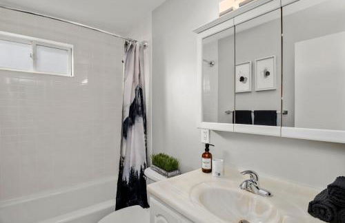 Waterview house walking distance from Cove Beach-5 mins to downtown-only 40 min to NYC - Foto 18