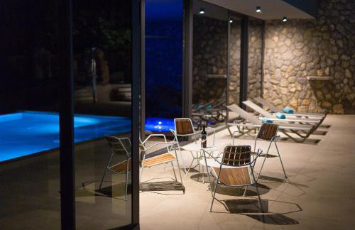 Luxury Jerini Estate - Photo 64