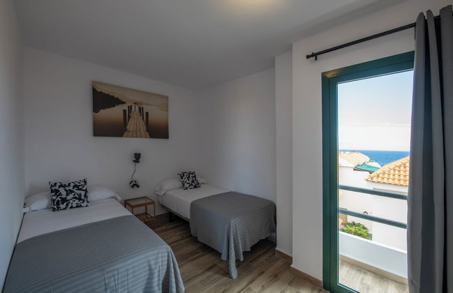 Apartamentos Los Rosales - Photo 15