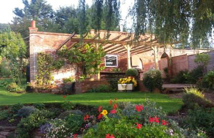 The Garden Studio Woodcombe - Photo 1