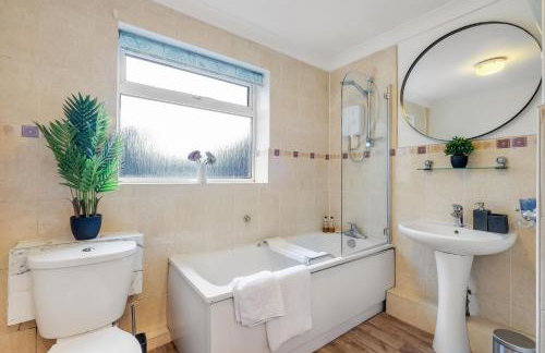 Bourne Court Attractive 1 bedroom Apt by MDPS - Foto 37