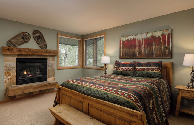 Tamarack Townhomes - CoralTree Residence Collection - Photo 69