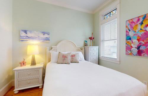 Retreat Steps to Beach Large Deck Family Fun - Foto 15