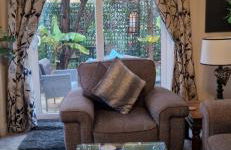 Stunning Fir Tree Corner 3 bedroom detached Executive house ideal wedding guest family home with free drive way CCTV parking for 2 vehicles or LWB Van M5 1 mile away dogs welcome by prior arrangement - Foto 40