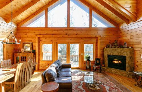 Unique Mountain Cabin Retreat with Hot Tub and View - Foto 4