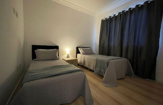 AMPLO APARTAMENTO UM POR ANDAR - Photo 8