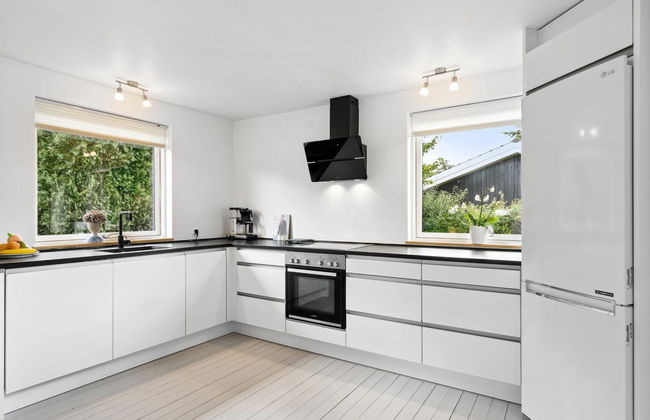 "Henric" - 500m from the sea - Foto 25