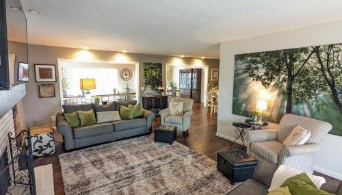 5 Bedroom Family Gathering Home with Indoor Hot Tub - Foto 1