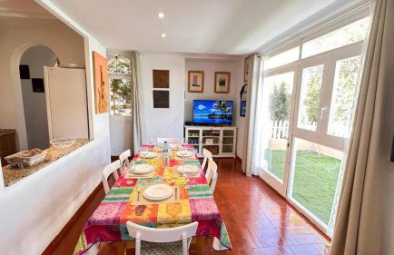 Casa con jardín a 40 metros de la playa. VR. - Foto 53