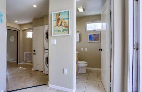 Stunning Ocean View Home w Rooftop Terrace, Firepit, Fast Wifi, AC & Parking! - Foto 24