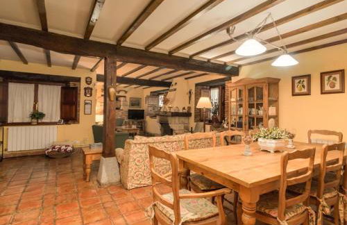 Espectacular casa con encanto - Foto 6