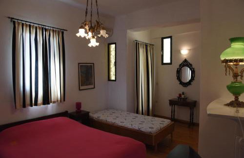 Kiveri Traditional Villa - Photo 23