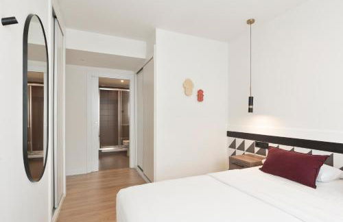 Port Forum Apartments by Olala Homes - Photo 61