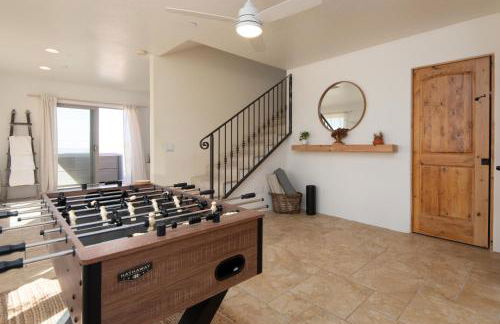 Desert Lily - Sunrise Suite with private hot tub and shared pool - Foto 20