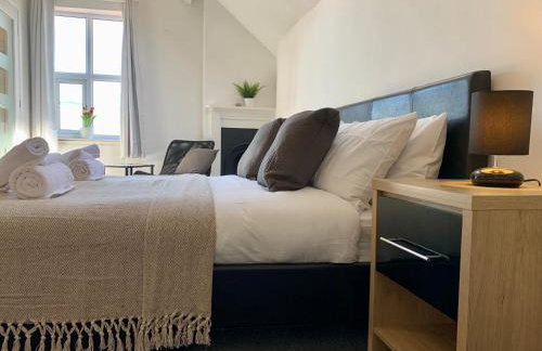 Spacious 6BR Victorian Home in 14 Somerford Near Wolverhampton Centre with Free Parking - Foto 31