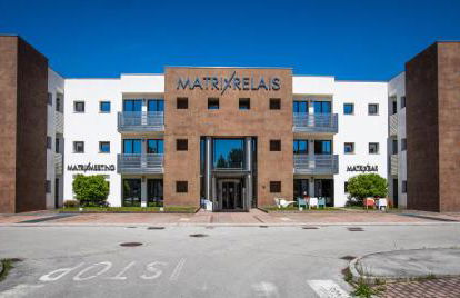 Matrix Hotel & Residence - Photo 35