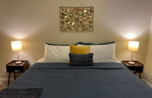 Spacious 1bdrm apartment 10 mins to Cedars-Sinai by car FREE Parking, King bed - Photo 30