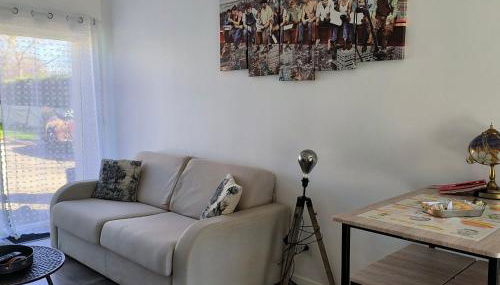 Joli gîte indépendant 2 à 4 personnes, au calme, serviettes & draps fournis, wifi, climatisation, parking gratuit - Foto 4