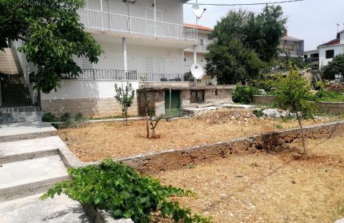 Porat Primošten - Photo 6