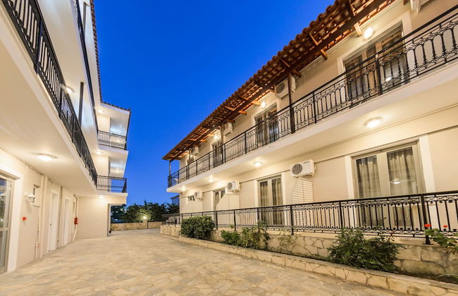 Karras Livin - Foto 22