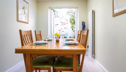 Quarry Cottage Courtyard Garden - Pass the Keys - Foto 3, Other