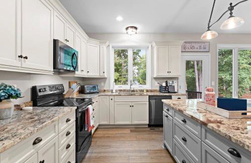 Sandy Beach, 2 King Suites, Game Rooms and Views! - Foto 41