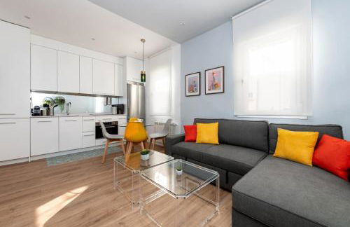 Bright apartment- 1Bd 1Bth- Alonso Cano - Foto 1