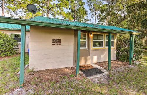 Boats and Dock Anglers Haven in Crescent City - Foto 26