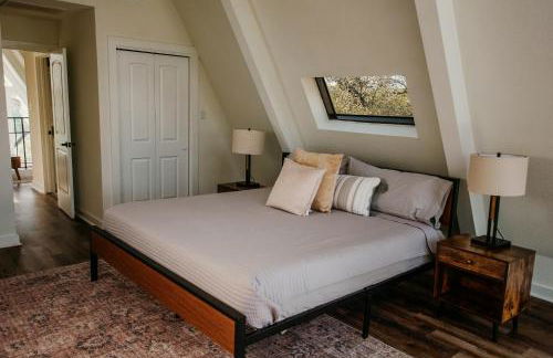 NEW - Unique A-frame in Canyon Lake - Photo 32