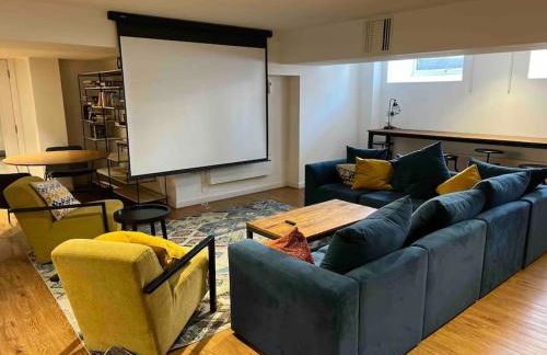 BeeStay - Cosy 1 bed flat in the heart of Cheadle Hulme - Photo 6