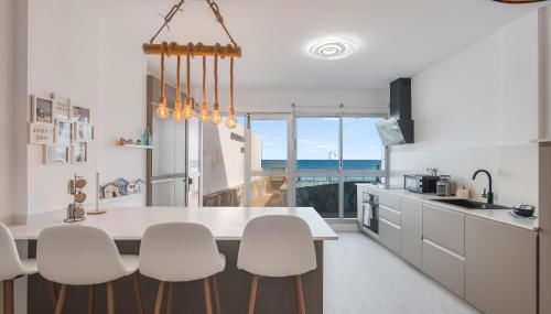 Home2Book Beachy Vibes Sea Side Apartment, Guía - Foto 1