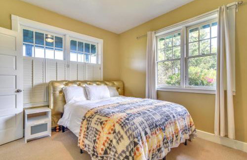 Rainier Home on 20 Acres with Blueberry Farm! - Foto 22