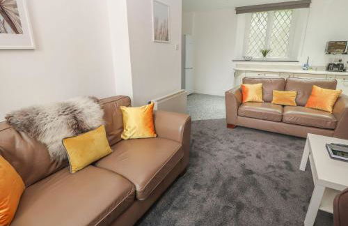 Memorial Building - Photo 72